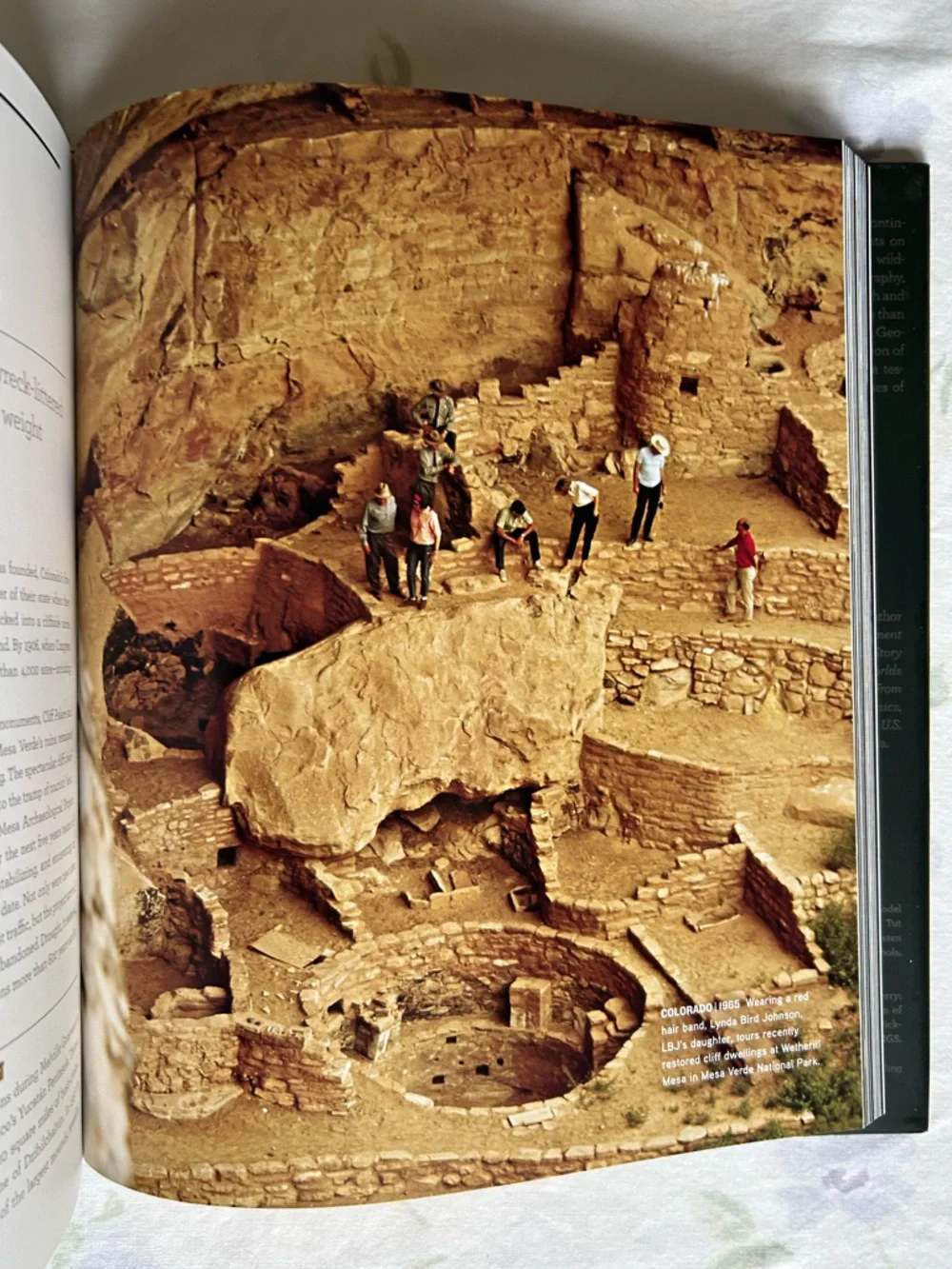 Historical Cultural Travel Academia National Geographic 125 Years Photo Book